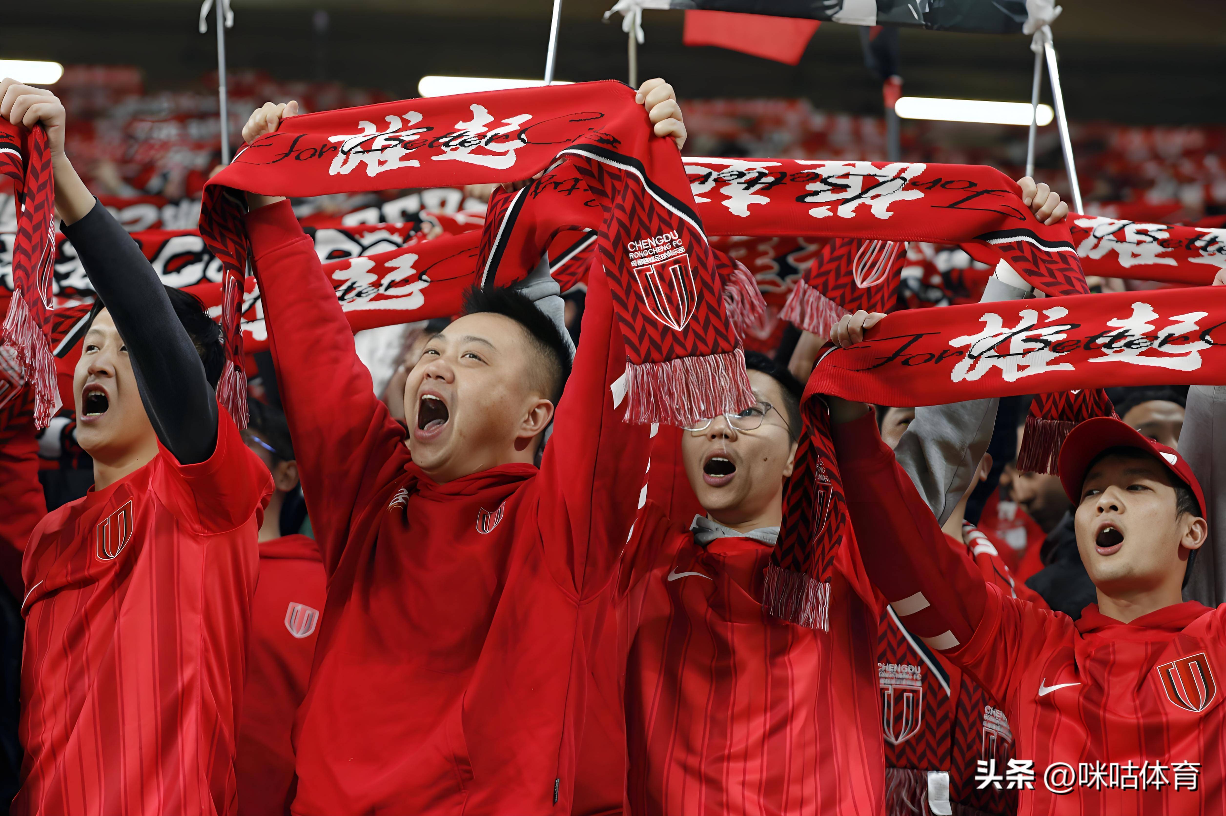 壮哉我中超！赛场上百家争锋劲战激情的简单介绍
